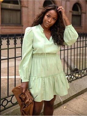 Light Green Tiered Long Sleeve Mini Dress  Green V-Neck